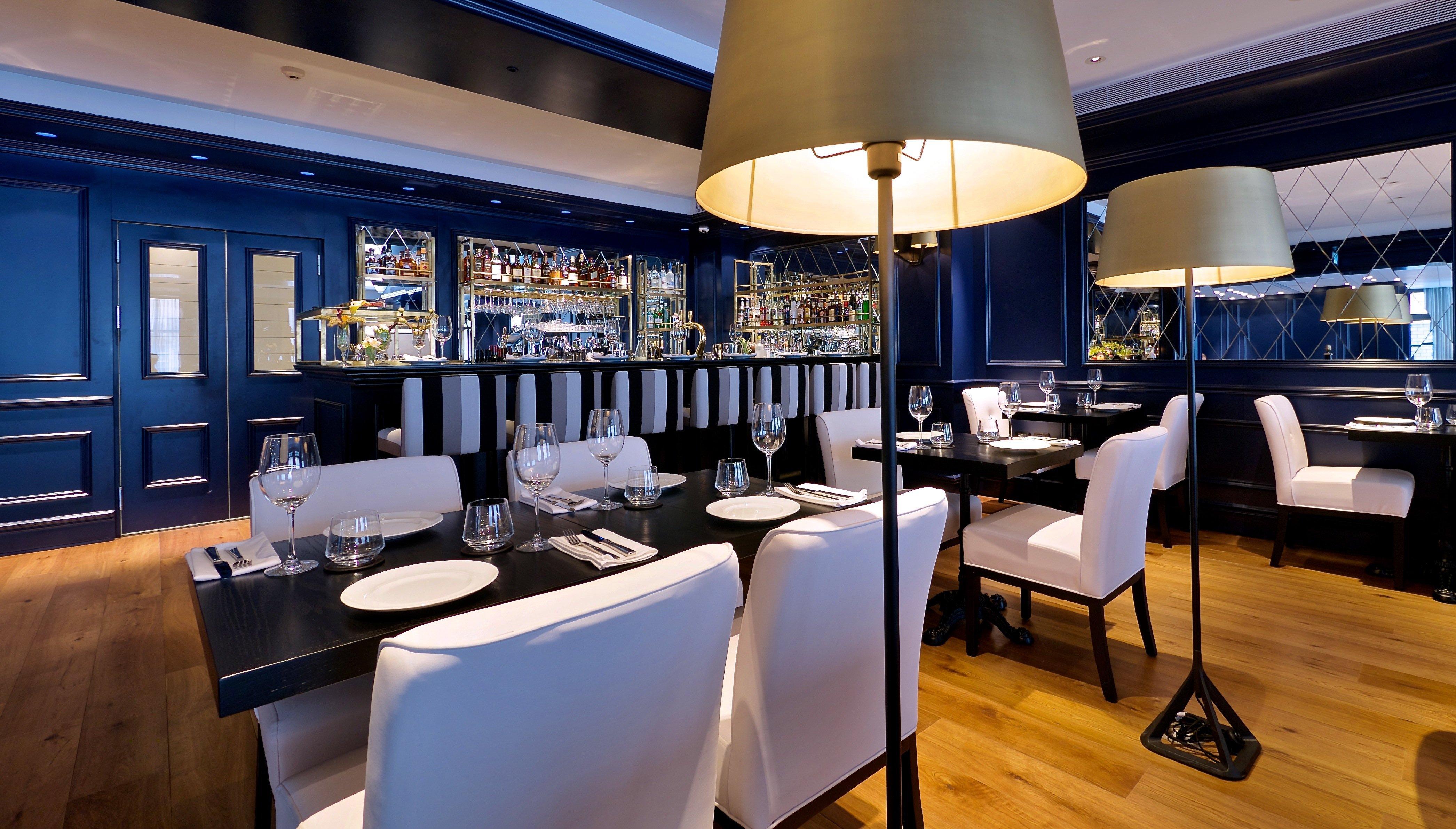 โรงแรมอินดิโก เทลอาวีฟ - ไดมอนด์ ดิสตริก Giv'atayim ภายนอก รูปภาพ The interior of the restaurant